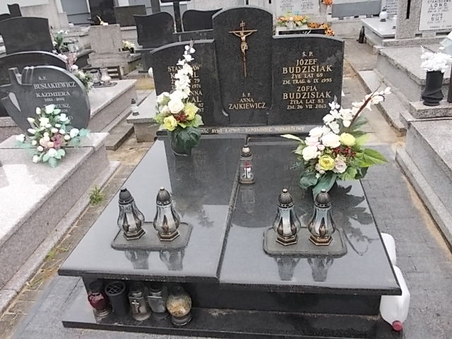 Grób Józef Budzisiak